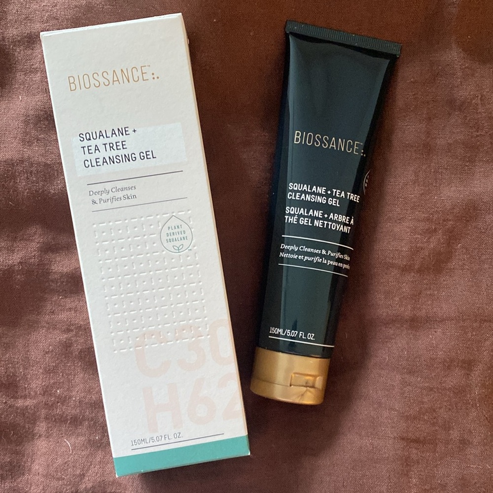 Biossance Squalane & Tea Tree Cleansing Gel